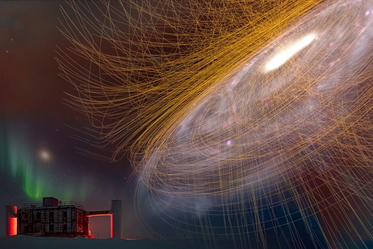 Die künstlerische Darstellung zeigt links unten das Neutrino-Observatorium IceCube in der Antarktis. In der Bildmitte und rechts ist eine Galaxie abgebildet. Darüber gezeichnete Linien veranschaulichen den Verlauf von Magnetfeldern in der Galaxie.