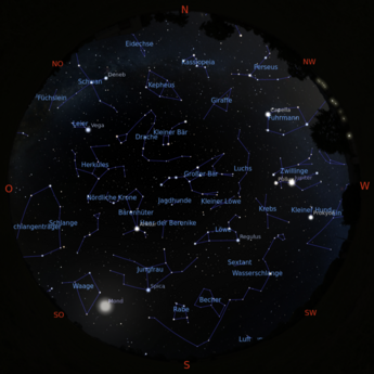 Das Bild zeigt die Sternkarte vom 01.05.2026 um 23:00 Uhr.